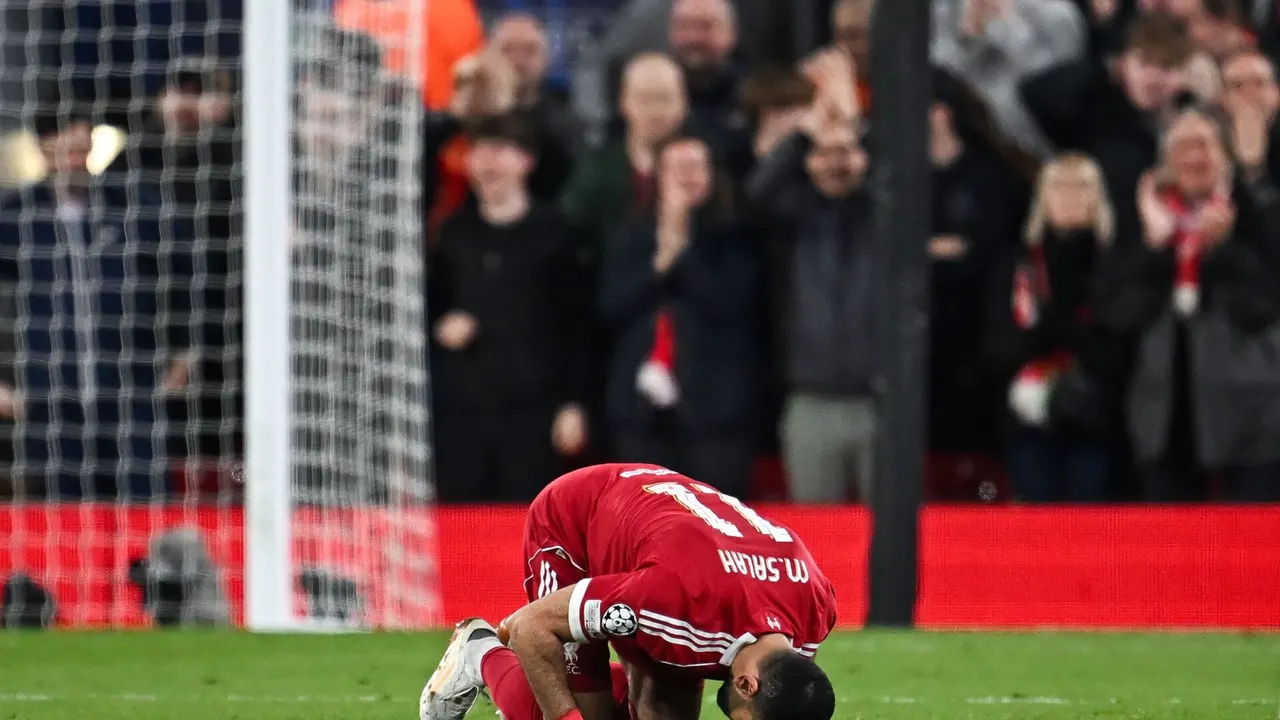 هل تعوضه أندية السعودية؟.. صلاح يتخلى عن ثروة طائلة